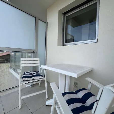 Apartment Arcachon, 1 Piece, 2 Personnes - Fr-1-474-259 *